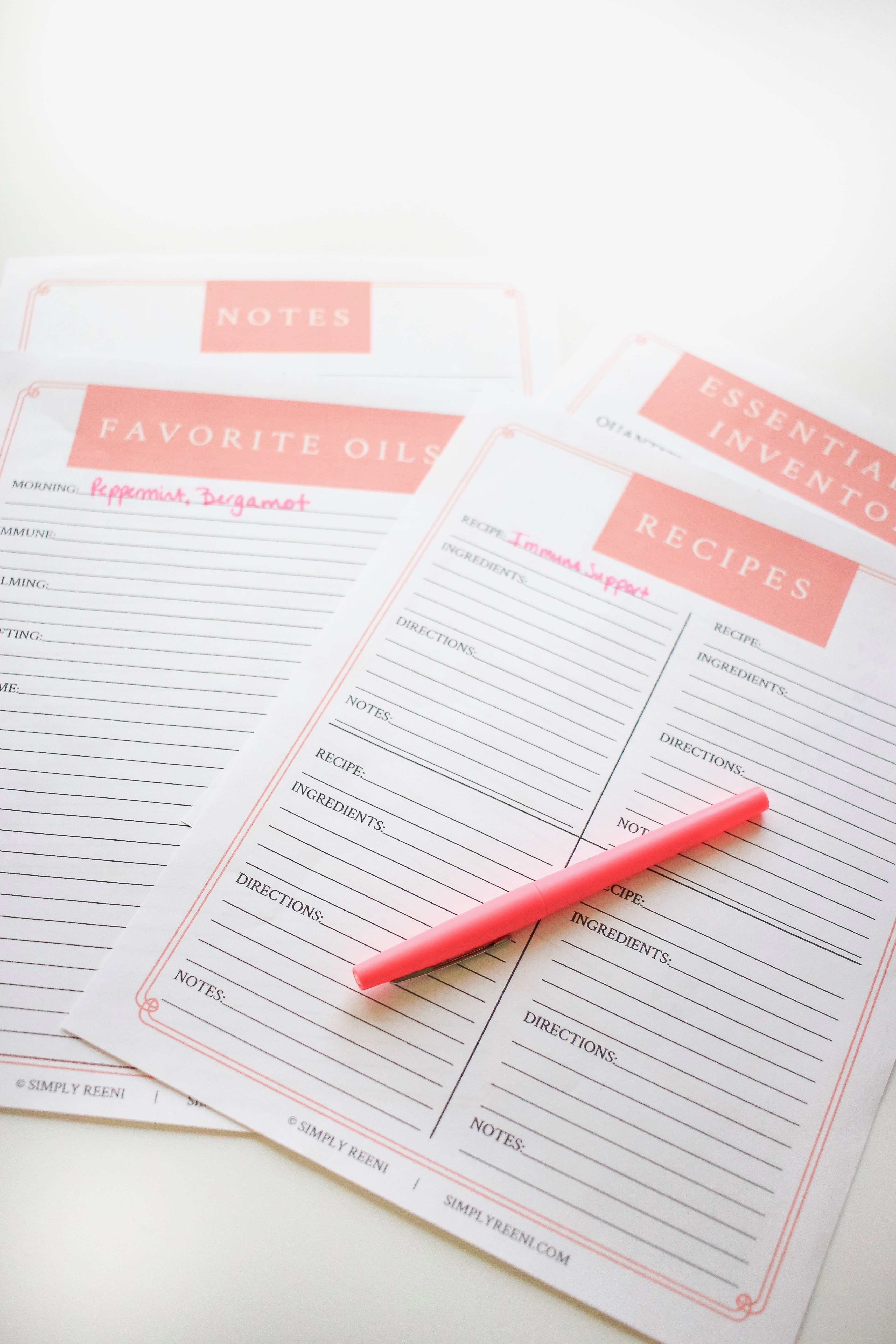Essential Oil Recipe Printable Pack - Simply Reeni