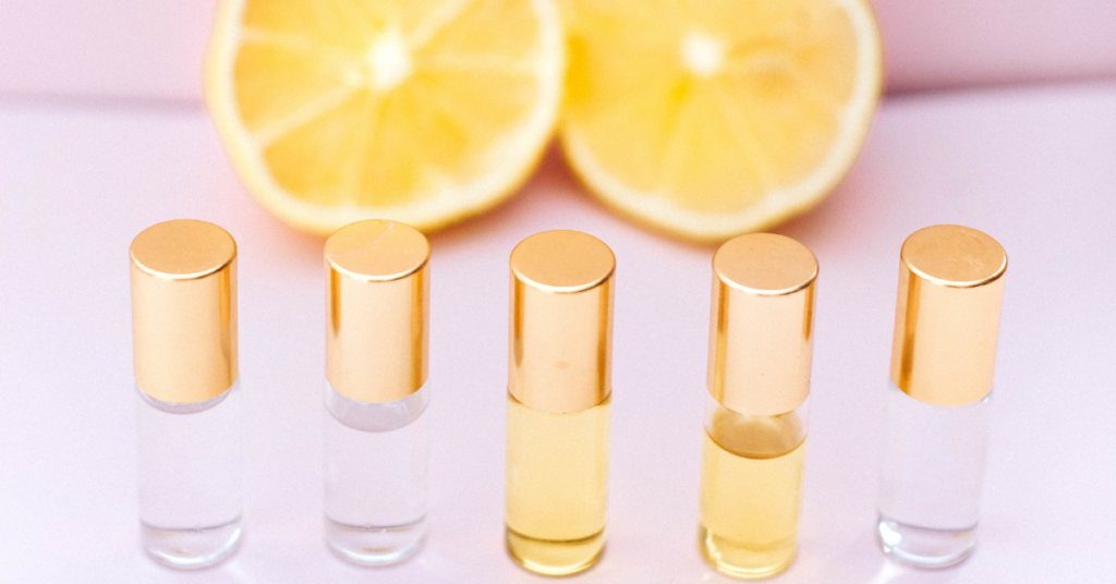 Top 15 DIY Essential Oil Recipes | SIMPLYREENI.COM