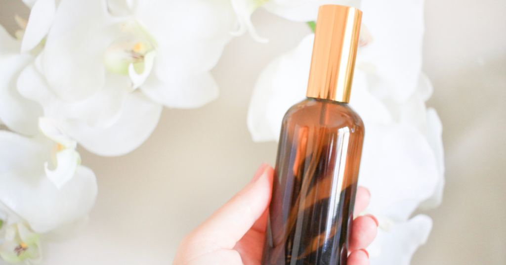 How to Make an Essential Oil Spray Bottle + 10 Best Recipes